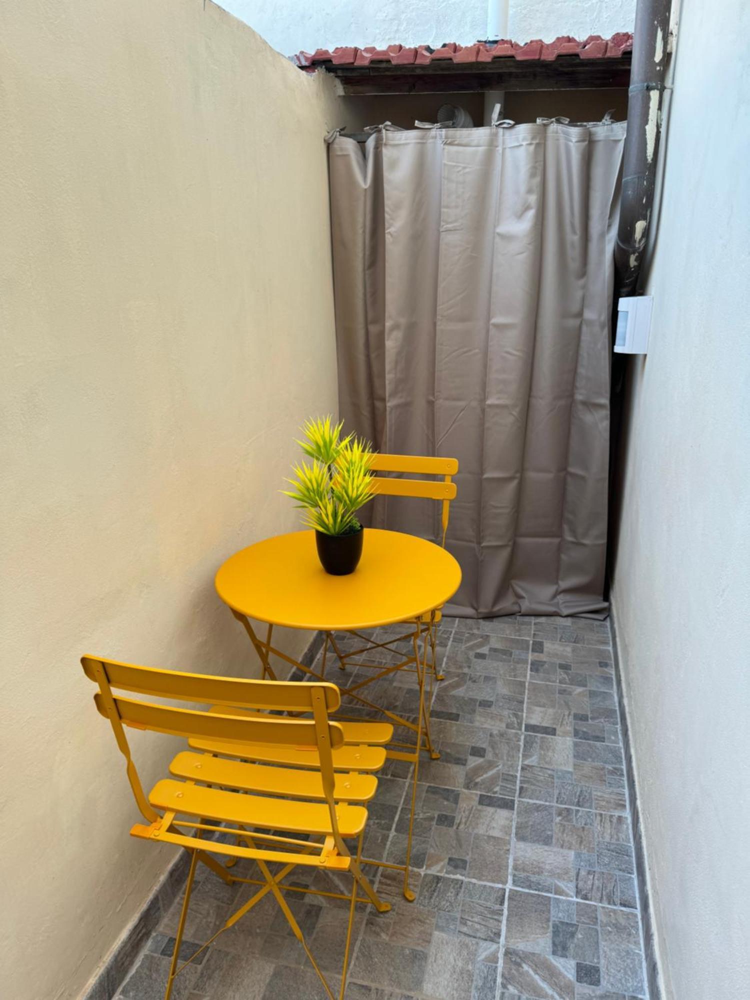 Onda Di Porta A Mare Apartment Livorno Exterior photo